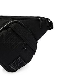 Calvin Klein Saszetka Utility Emblem Aop Crossbody LV04D3386G Czarny. Kolor: czarny. Materiał: materiał #5