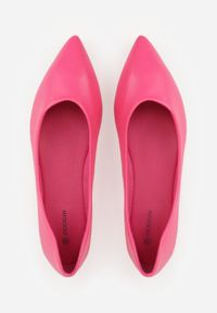 Born2be - Fuksjowe Eleganckie Eleganckie Balerinki z Noskiem w Szpic Abssis. Okazja: na co dzień. Kolor: różowy. Materiał: jeans. Styl: elegancki #6