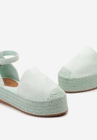 Born2be - Jasnozielone Espadryle na Plecionej Platformie ze Sprzączką Gramiza. Zapięcie: sprzączka. Kolor: zielony. Sezon: lato. Obcas: na platformie