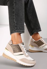 Born2be - Ciemnobeżowe Sneakersy Galises. Okazja: na co dzień. Kolor: beżowy. Materiał: materiał. Obcas: na koturnie