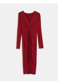 Sinsay - Sukienka midi z ozdobnym drapowaniem z przodu - czerwony. Kolor: czerwony. Długość: midi #1