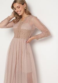 Born2be - Beżowa Tiulowa Sukienka Midi z Koronkowymi Tasiemkami i Długimi Rękawami Kabienne. Kolor: beżowy. Materiał: tiul, koronka. Długość rękawa: długi rękaw. Wzór: aplikacja, kropki. Długość: midi #5