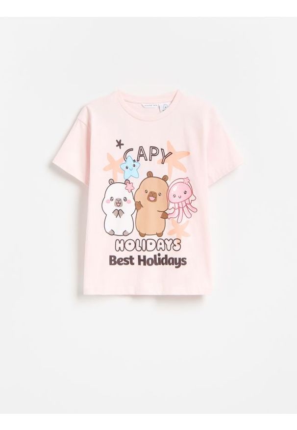 Reserved - T-shirt Kapibara CapyFun - pastelowy róż. Kolor: różowy. Materiał: bawełna