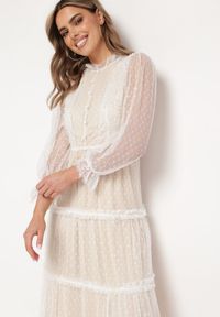 Born2be - Biała Rozkloszowana Sukienka Maxi z Przezroczystszego Tiulu Ozdobiona Koronką Lanessa. Kolor: biały. Materiał: tiul, koronka. Wzór: aplikacja, koronka. Długość: maxi #2