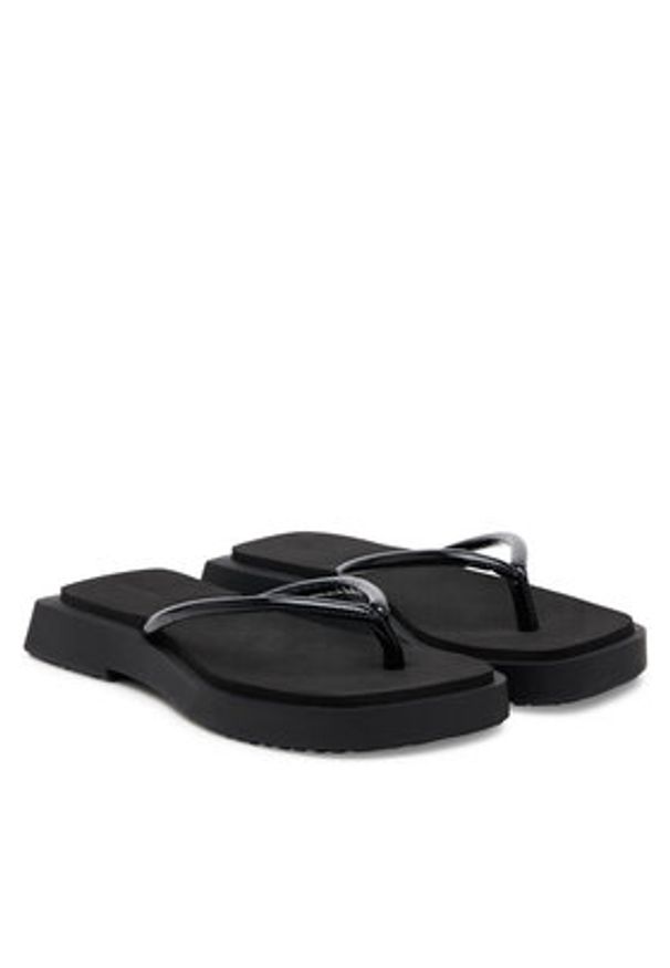 Calvin Klein Jeans Japonki Sq Low Wedge Sandal Stitch YW0YW01716 Czarny. Kolor: czarny. Materiał: skóra