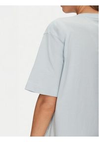 Guess T-Shirt W5GI29 K8HM0 Niebieski Regular Fit. Kolor: niebieski. Materiał: bawełna
