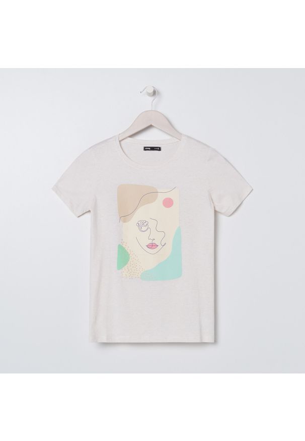 Sinsay - Koszulka z nadrukiem - Kremowy. Kolor: kremowy. Wzór: nadruk