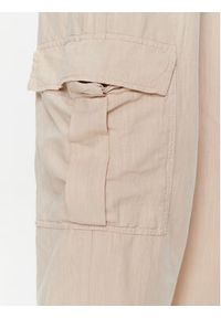 BDG Urban Outfitters Spodnie materiałowe BDG LUCA LINEN CARGO 76475151 Écru Relaxed Fit. Materiał: bawełna #3
