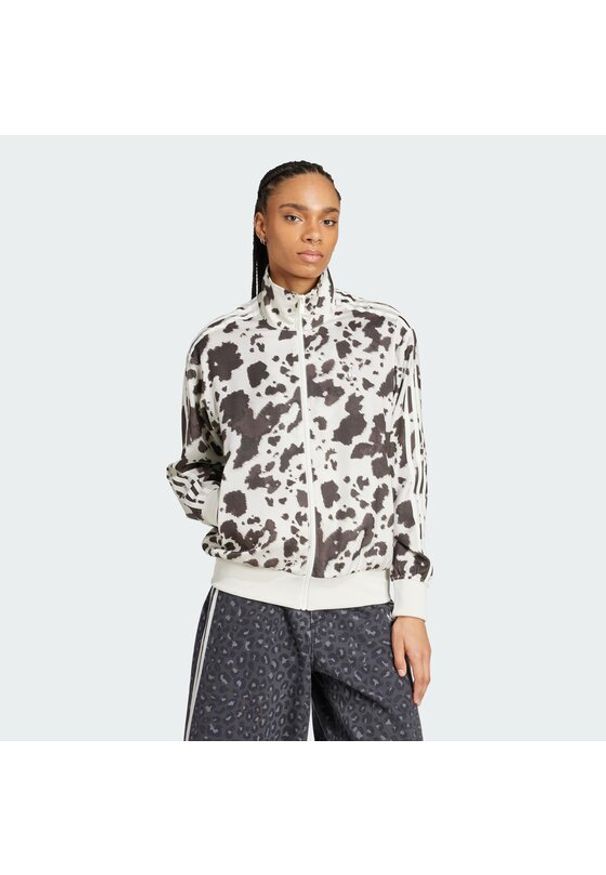 Adidas - adidas Bluza Satin KA2683 Brązowy Loose Fit. Kolor: brązowy. Materiał: syntetyk