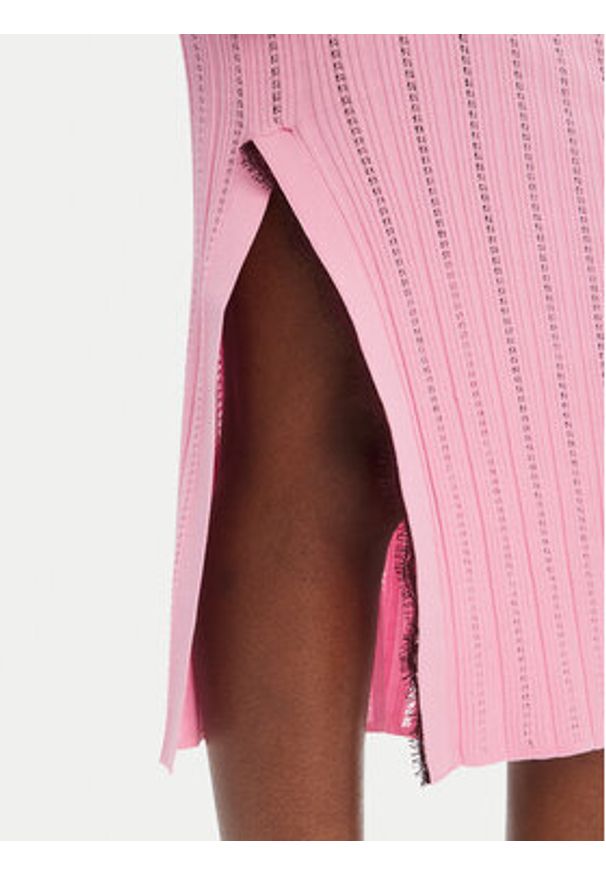 Pinko - PINKO Sukienka dzianinowa 104745 A2FR Różowy Regular Fit. Kolor: różowy. Materiał: wiskoza