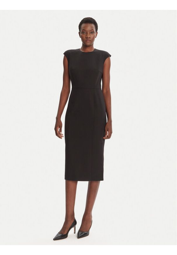 Hugo - HUGO Sukienka koktajlowa Karami 50542651 Czarny Regular Fit. Typ kołnierza: dekolt w karo. Kolor: czarny. Materiał: syntetyk, wiskoza. Styl: wizytowy