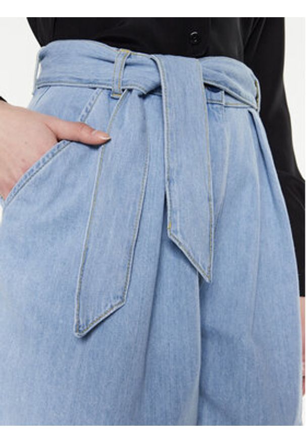 Pinko Szorty jeansowe 100701 A0MM Niebieski Relaxed Fit. Kolor: niebieski. Materiał: jeans, bawełna
