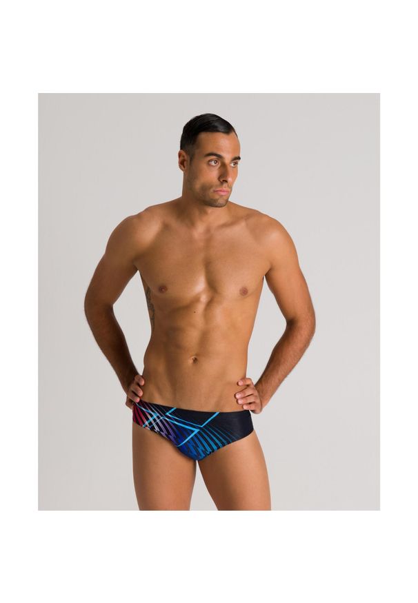 Kąpielówki slipy męskie na basen Arena Optical Waves Brief. Kolor: czarny, niebieski, wielokolorowy