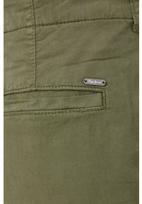 Pepe Jeans szorty JUNIE damskie kolor zielony gładkie medium waist. Okazja: na co dzień. Kolor: zielony. Materiał: tkanina. Wzór: gładki. Styl: casual #2