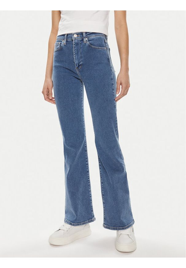 Tommy Jeans Jeansy Sylvia DW0DW17631 Niebieski Flare Fit. Kolor: niebieski