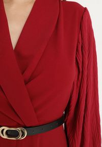 Born2be - Bordowa Rozkloszowana Sukienka Kopertowa z Bufiastymi Rękawami i Paskiem Naliris. Okazja: na co dzień. Typ kołnierza: dekolt w kształcie V. Kolor: czerwony. Materiał: skóra. Typ sukienki: kopertowe. Styl: casual #5