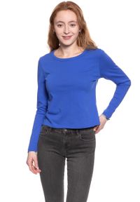 Wrangler - DAMSKI LONGSLEEVE WRANGLER B&Y LS CROP TEE NAUTICAL BLUE W722CF9V2 112130925. Długość rękawa: długi rękaw. Wzór: nadruk