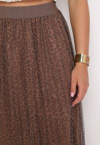 Born2be - Brązowa Rozkloszowana Spódnica Tiulowa z Gumką w Pasie Risstelle. Kolor: brązowy. Materiał: tiul #2