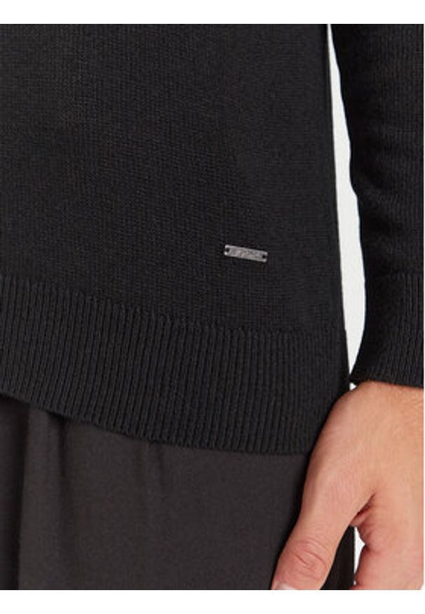 JOOP! Sweter 17 JK-16Luanor 30047357 Czarny Modern Fit. Kolor: czarny. Materiał: wełna