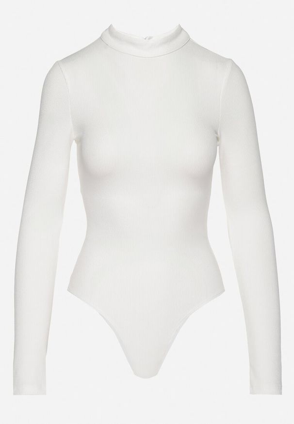 Born2be - Jasnobeżowe Prążkowane Body Ozdobione Wycięciem na Plecach i Guzikami Vilobia. Okazja: na co dzień. Kolor: beżowy. Materiał: prążkowany. Długość rękawa: długi rękaw. Długość: długie. Wzór: aplikacja. Styl: wizytowy, elegancki, casual