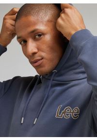 Lee - LEE CORE HOODIE MĘSKA BLUZA Z KAPTUREM NIEROZPINANA DUSTY 112342453 LM09015541. Typ kołnierza: kaptur #4