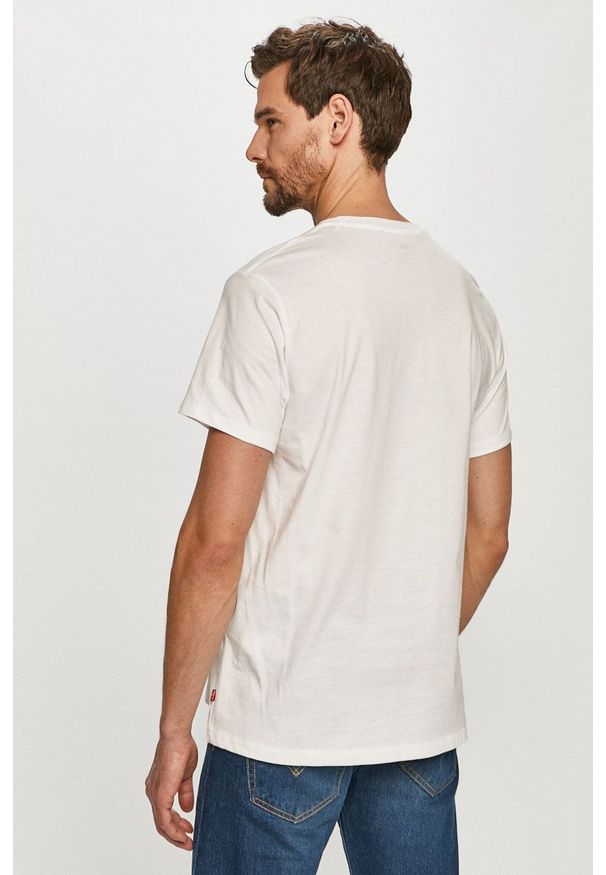 Levi's® - Levi's - T-shirt. Okazja: na co dzień, na spotkanie biznesowe. Kolor: biały. Wzór: nadruk. Styl: biznesowy, casual