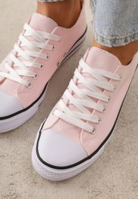 Born2be - Różowe Klasyczne Trampki z Cholewką pod Kostkę Amyete. Okazja: na co dzień, na spacer. Kolor: różowy. Materiał: jeans. Szerokość cholewki: normalna. Styl: klasyczny #3