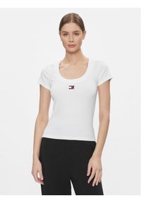 Tommy Jeans T-Shirt Tjw Slim Badge Rib Tee Ss DW0DW17396 Biały Slim Fit. Kolor: biały. Materiał: bawełna