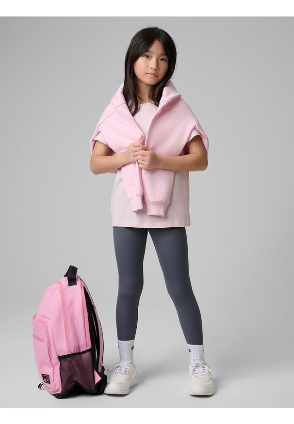 4f - 4F Legginsy prążkowane dziewczęce - czarne 128 (7-8 lat). Okazja: na uczelnię, na co dzień, na spacer. Stan: podwyższony. Kolor: szary. Materiał: prążkowany. Sezon: lato. Styl: casual