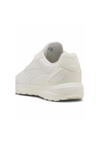 Puma - Damskie sneakersy SOFTRIDE Cosmic PUMA Warm White. Kolor: biały. Materiał: syntetyk, skóra, nubuk. Szerokość cholewki: normalna