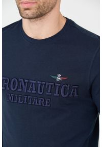 Aeronautica Militare - AERONAUTICA MILITARE Granatowy longsleeve. Kolor: niebieski. Długość rękawa: długi rękaw