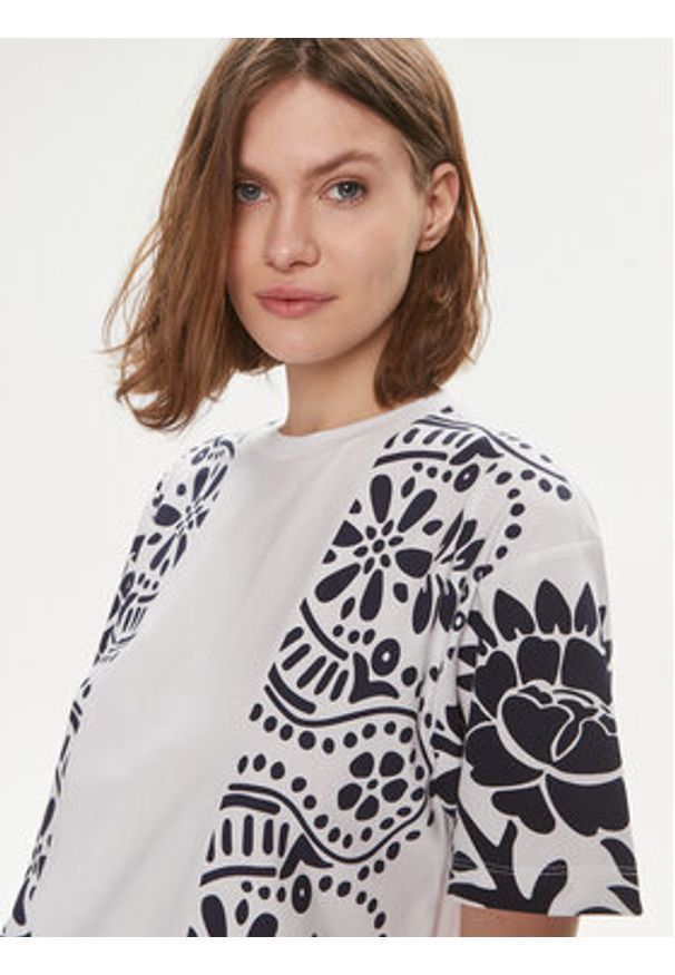 Weekend Max Mara T-Shirt Viterbo 2415971032 Biały Loose Fit. Kolor: biały. Materiał: bawełna