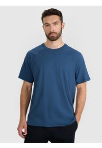 4f - 4F T-shirt oversize gładki męski - turkusowy S. Okazja: na co dzień. Kolor: turkusowy. Materiał: jersey, bawełna, materiał. Długość rękawa: krótki rękaw. Długość: krótkie. Wzór: gładki. Styl: casual, klasyczny, sportowy #1