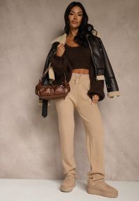 Renee - Ciemnobeżowe Spodnie z Wełną ze Sznurkiem i Ozdobnymi Kieszeniami Moneressa. Okazja: na co dzień. Kolor: beżowy. Materiał: wełna. Styl: casual #1