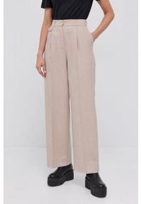 Samsoe & Samsoe - Samsoe Samsoe Spodnie damskie kolor beżowy fason culottes high waist. Stan: podwyższony. Kolor: beżowy. Materiał: poliester, tkanina