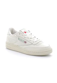 Buty do chodzenia damskie Reebok Club C. Zapięcie: sznurówki. Kolor: biały. Materiał: syntetyk, materiał. Szerokość cholewki: normalna. Model: Reebok Club. Sport: turystyka piesza #1