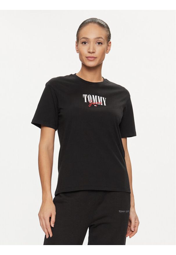 Tommy Jeans T-Shirt Essential Logo DW0DW16441 Czarny Relaxed Fit. Kolor: czarny. Materiał: bawełna