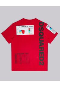 DSQUARED2 KIDS - Czerwony t-shirt z grafikami 4-16 lat. Okazja: na co dzień. Kolor: czerwony. Materiał: bawełna. Długość rękawa: krótki rękaw. Wzór: kolorowy. Sezon: lato. Styl: klasyczny, casual #5