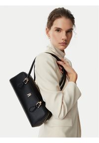 TOMMY HILFIGER - Tommy Hilfiger Torebka Th Grace Shoulder Bag AW0AW18748 Czarny. Kolor: czarny. Materiał: skórzane #1