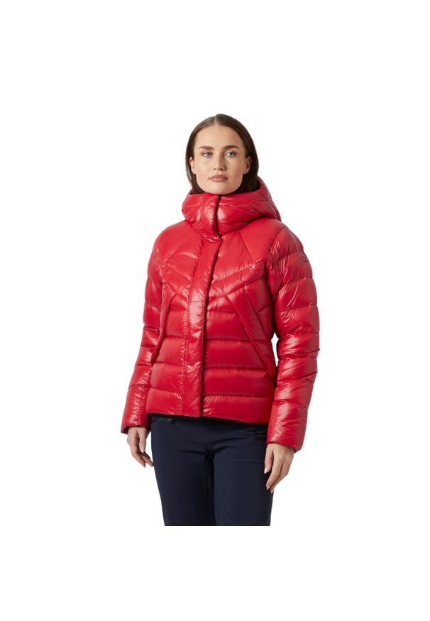 Damska kurtka puchowa Helly Hansen Bliss. Kolor: czerwony. Materiał: puch. Sezon: zima