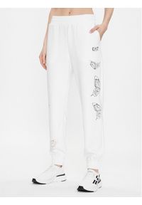 EA7 Emporio Armani Spodnie dresowe 3RTP66 TJLQZ 1100 Biały Regular Fit. Kolor: biały. Materiał: dresówka, syntetyk #1