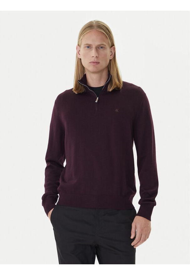 Calvin Klein Sweter LV04LD318G Bordowy Regular Fit. Kolor: czerwony. Materiał: wełna