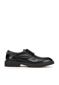 Wittchen - Męskie buty derby skórzane z kontrastową wstawką. Okazja: na co dzień, do pracy. Kolor: czarny. Materiał: skóra. Wzór: gładki, aplikacja. Styl: casual, elegancki