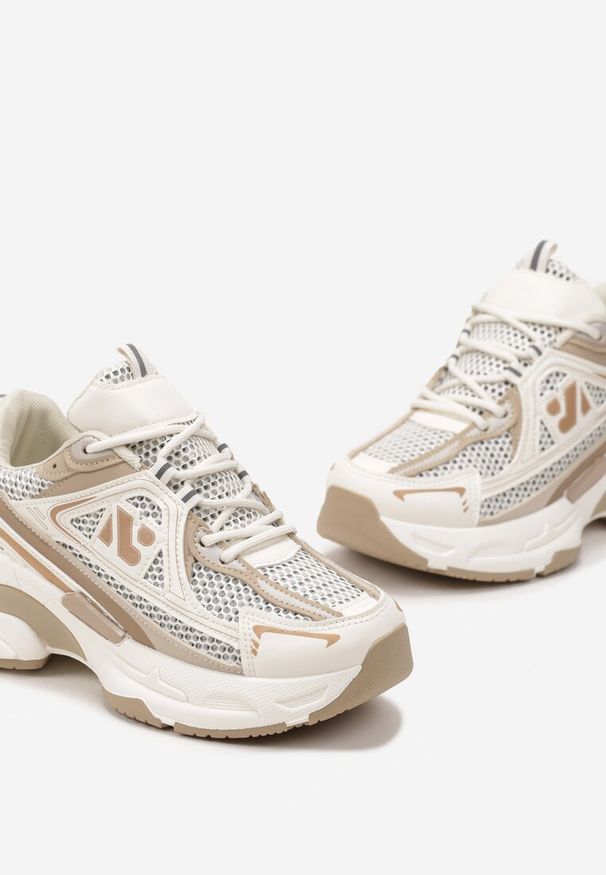 Born2be - Beżowe Sneakersy na Masywnej Podeszwie z Licznymi Wstawkami Junioria. Kolor: beżowy