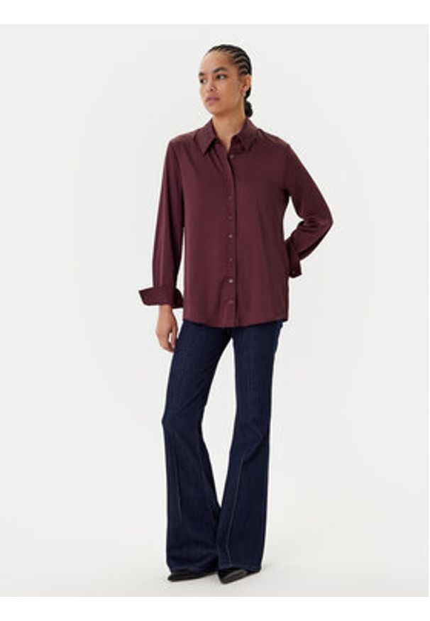 Guess Koszula A114 Bordowy Regular Fit. Kolor: czerwony. Materiał: syntetyk