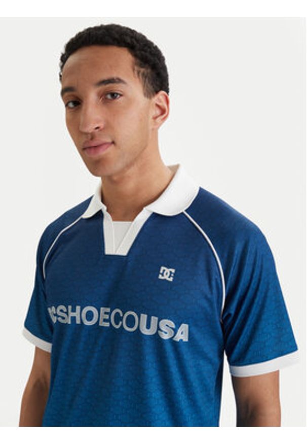 DC Shoes T-Shirt Soccer EDYKT03546 Niebieski Boxy Fit. Kolor: niebieski. Materiał: syntetyk