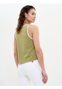 Big-Star - Koszulka damska na ramiączkach khaki Witalina 303. Kolor: zielony. Materiał: bawełna. Długość rękawa: na ramiączkach. Wzór: nadruk. Sezon: wiosna, jesień. Styl: klasyczny, elegancki #3
