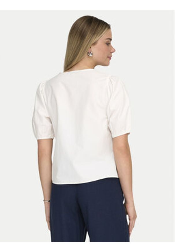 only - ONLY Bluzka Jenna 15368592 Kremowy Regular Fit. Kolor: kremowy. Materiał: bawełna