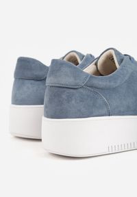 Born2be - Niebieskie Sneakersy ze Skóry Naturalnej na Grubej Podeszwie z Metaliczną Ozdobą Sabypise. Okazja: na co dzień. Kolor: niebieski. Materiał: skóra. Wzór: aplikacja #9