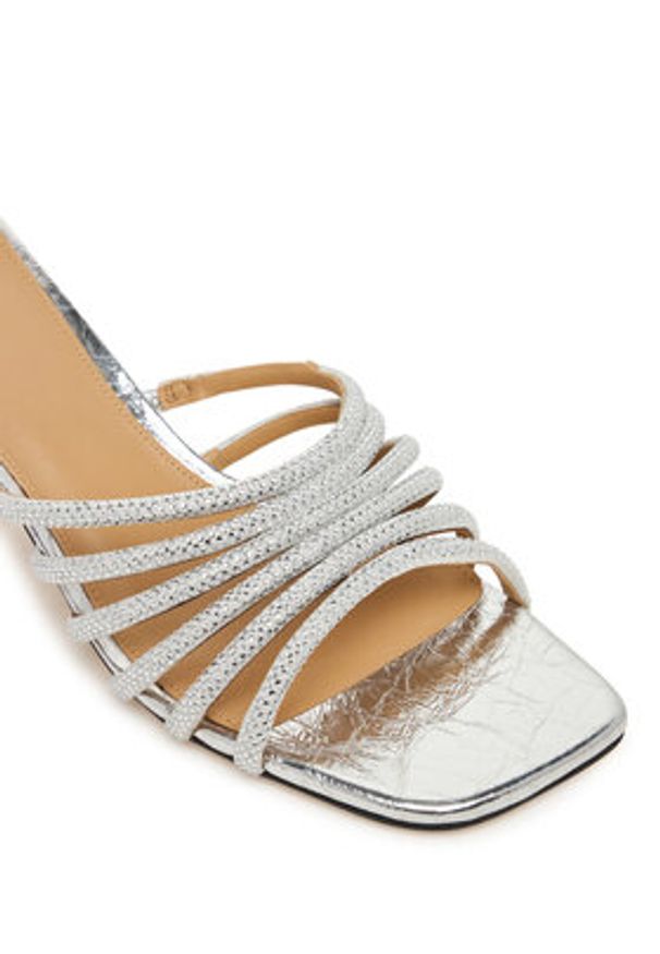 MICHAEL Michael Kors Klapki Haisley 40T5HSMS2S Srebrny. Kolor: srebrny. Materiał: skóra